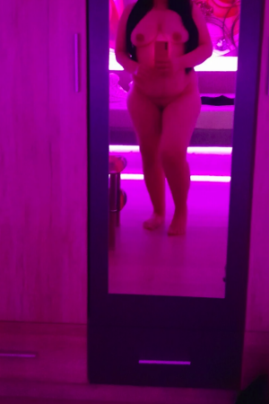 geil Alissa sex Hohenems 6845